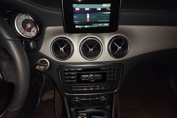 Used Mercedes-Benz GLA 2015 GLA 200 Fashion Model
