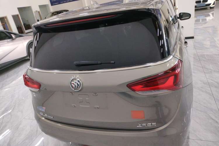 Used Buick GL6 2018 18T 6-Seater Prestige Model
