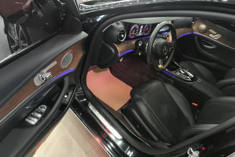 Used Mercedes-Benz E-Class 2017 E 300 L Luxury Model
