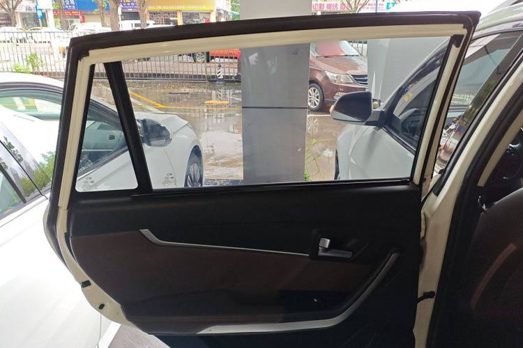 Used Land X5 2016 Plus 2.0T Automatic Innovation Edition
