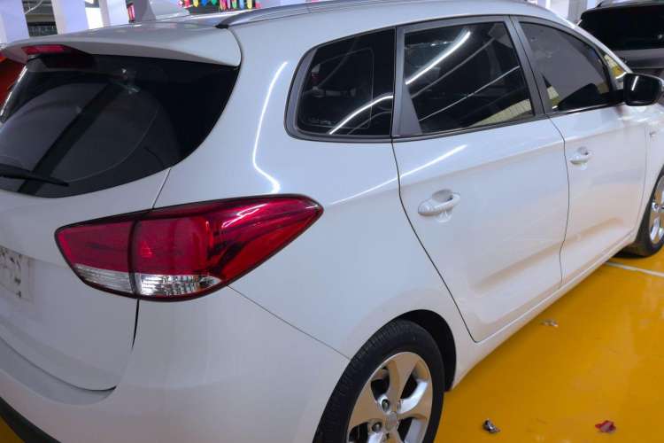 Used Kia Carens 2013 2.0L 7-Seater Automatic Comfort Edition China IV Standard
