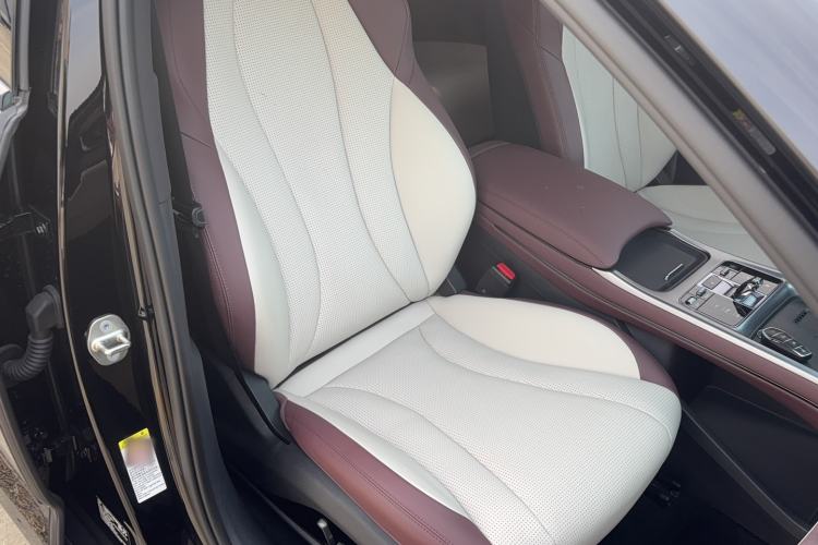 Used BYD Seal 2023 DM-i 1.5L 121km Prestige Model