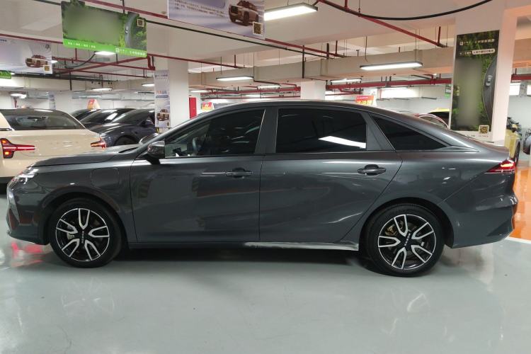 Used Roewe D6 2025 520km Luxury Edition