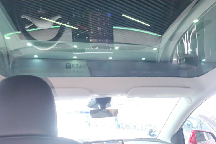 Used Tesla Model Y 2024 Long-Range All-Wheel-Drive Version
