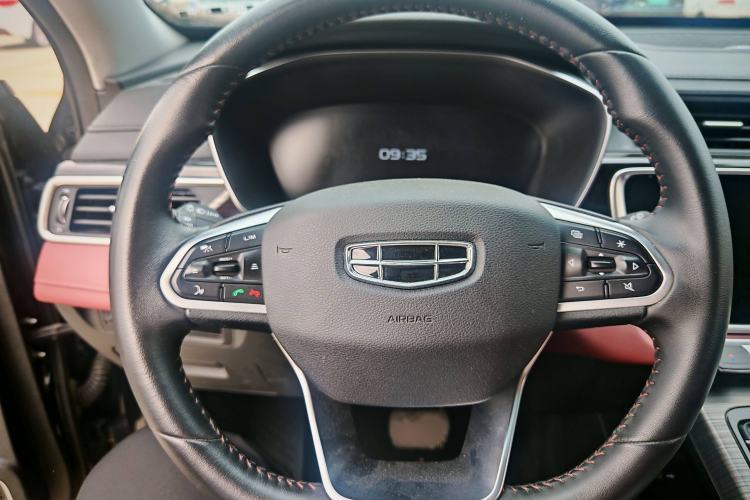 Used Geely Auto Emgrand X7 Sport 2022 Boyue X 1.8TD DCT ZhiZun Edition
