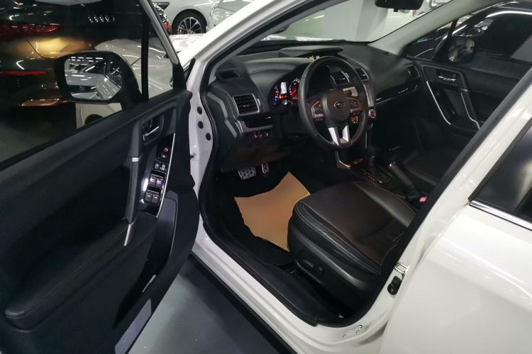 Used Subaru Forester 2016 2.0i Fashion Navigation Edition
