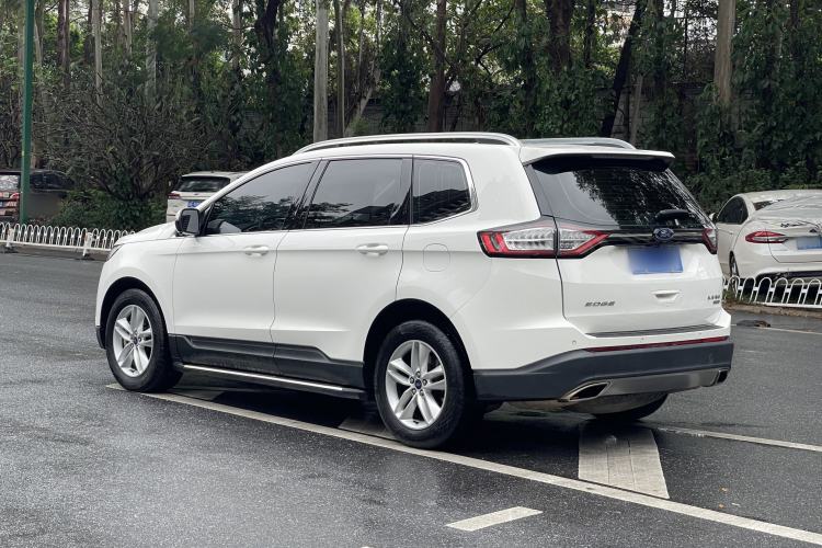 Used Ford Edge 2018 EcoBoost 245 Two-Wheel-Drive Platinum Edition 7-Seater China V Emission Standard