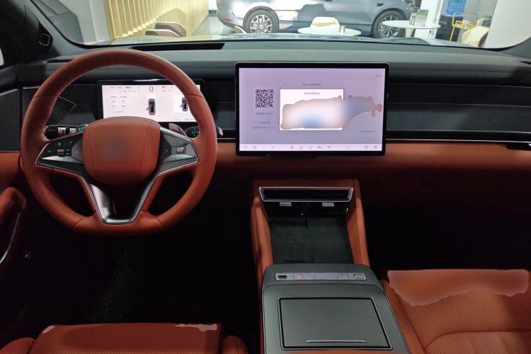 Used BYD Tang L 2025 DM 175KM Drone Player Edition
