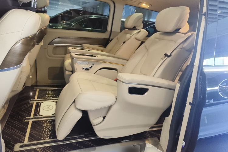 Used Mercedes-Benz V-Class 2020 V 260 L Long-wheelbase Luxury Edition
