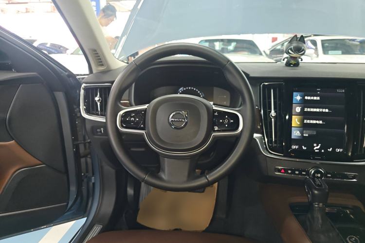 Used Volvo S90 2018 T4 Zhiyuan Edition