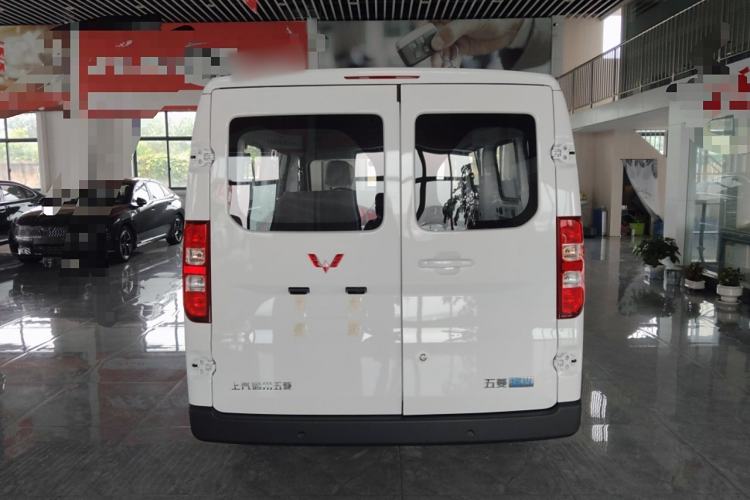 Used Wuling Yangguang 

