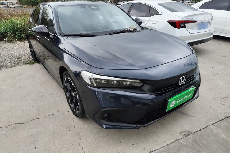 Used Honda Civic 2022 240TURBO CVT Dynamic Edition
