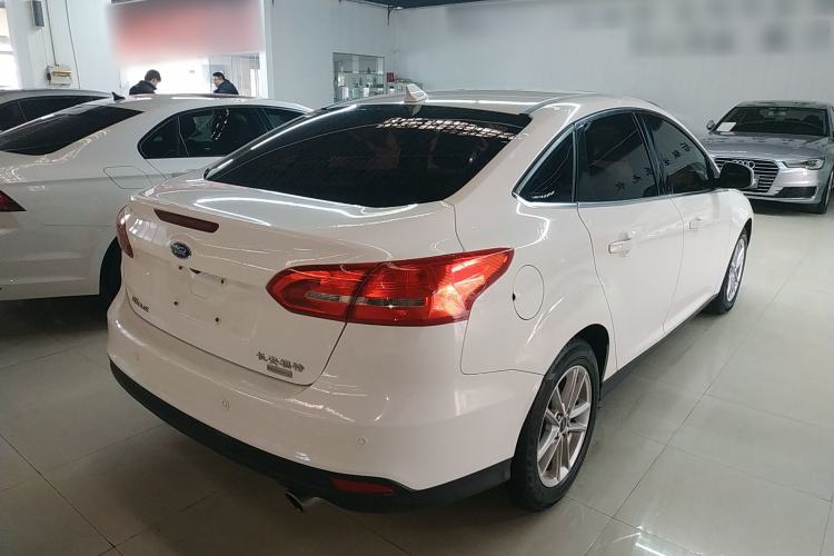 Used Ford Focus 2018 Sedan Classic EcoBoost 180 Automatic Elite Model