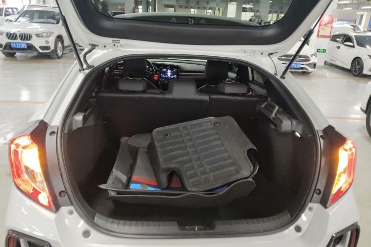 Used Honda Civic 2021 HATCHBACK 220TURBO CVT Trendy Cool Edition
