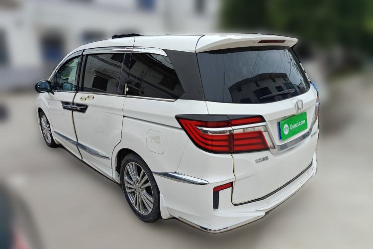 Used Honda Elysion 2016 2.4L Style Edition
