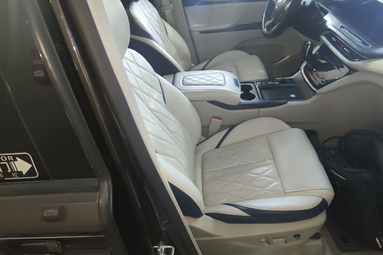 Used Buick GL8 2020 ES Land Cruiser 653T Comfort Edition
