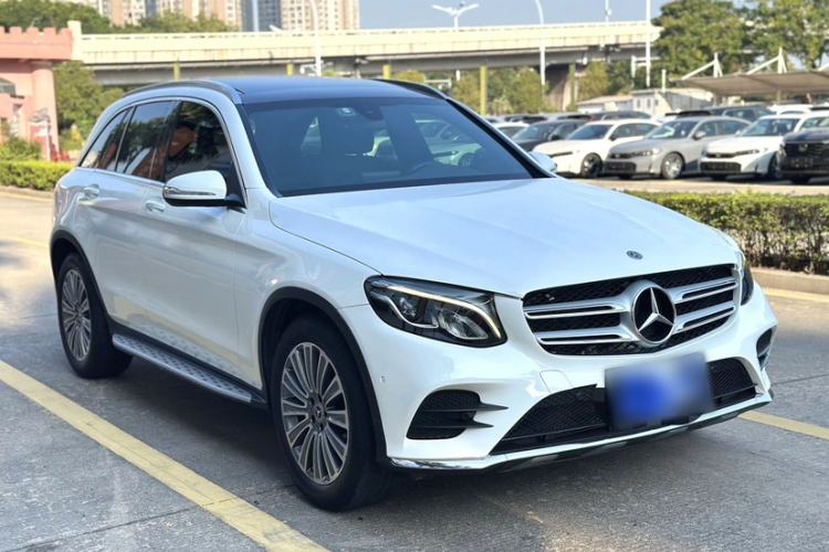 Used Mercedes-Benz GLC 2017 GLC 260 4MATIC Dynamic Edition
