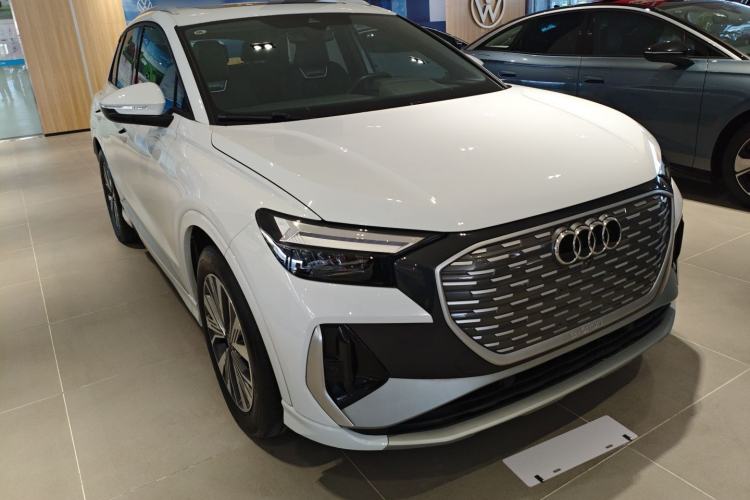 Used Audi Q4 e-tron 2024 40 e-tron Adventure Edition
