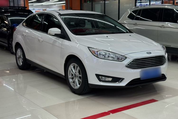 Used Ford Focus 2015 Sedan EcoBoost 125 Automatic Supreme Style Edition
