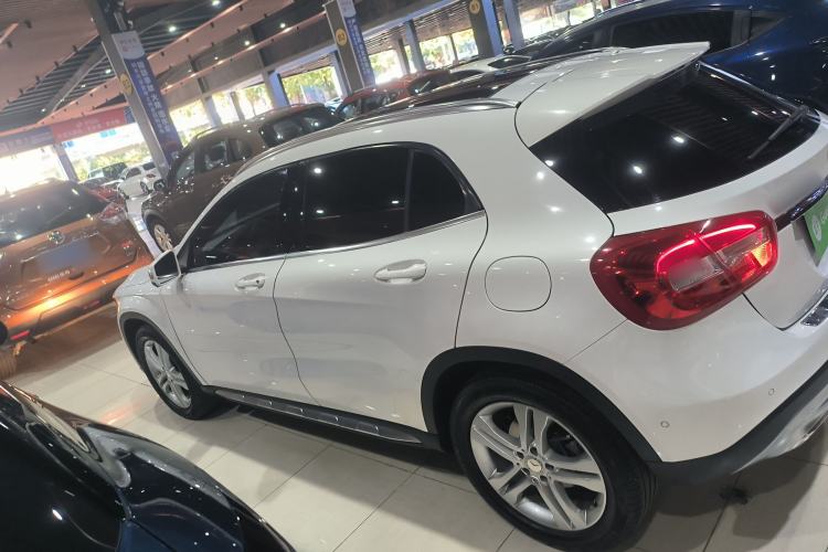 Used Mercedes-Benz GLA 2016 GLA 200 Fashion Model
