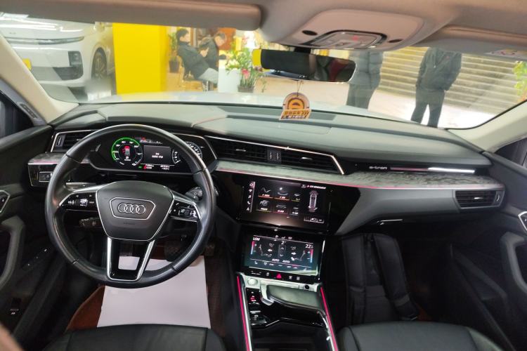 Used Audi e-tron 2019 55 quattro Fashion Edition
