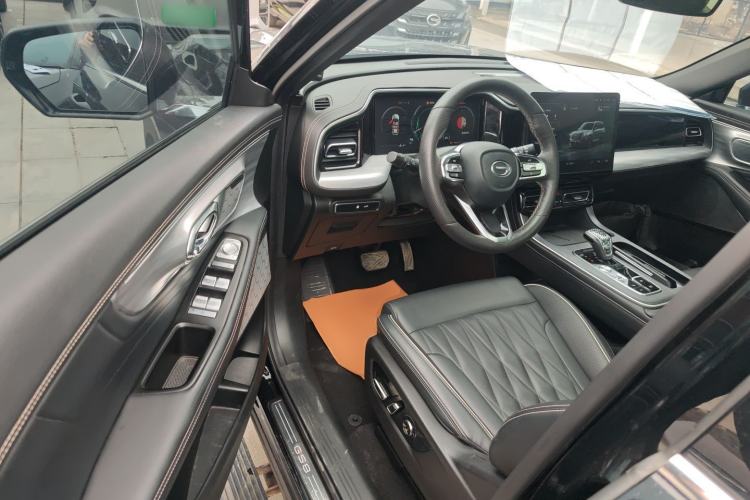 Used GAC Trumpchi GS8 2022 Flagship Series 2.0 TGDI Two-Wheel-Drive Prestige Edition (7 Seats)