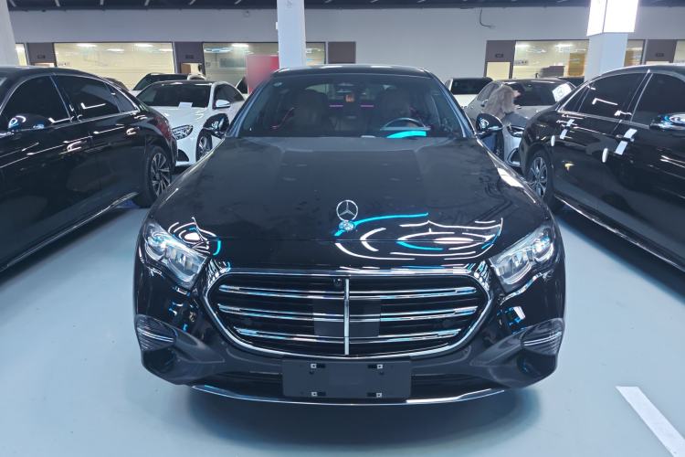 Used Mercedes-Benz E-Class 2024 E 260 L
