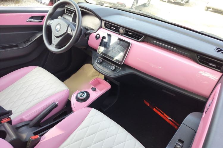 Used Brilliance Xinri i03 2021 318 km 31.45 kWh
