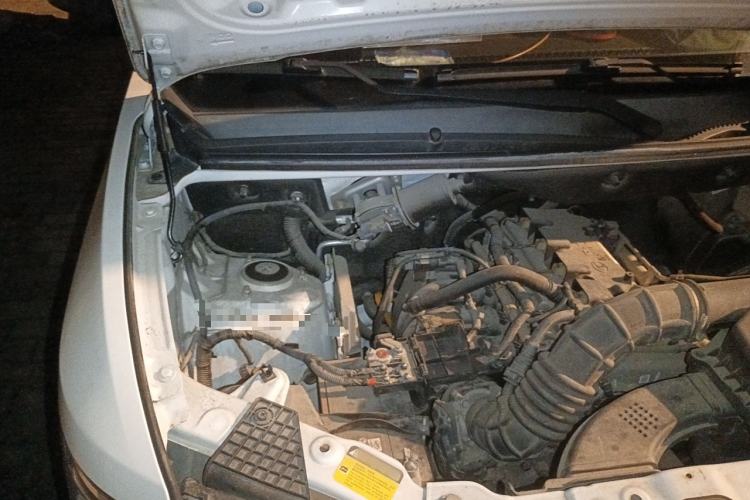 Used Wuling Hongguang V 2019 1.5L Jingqu Version China VI LAR
