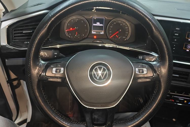 Used Volkswagen Tayron 2020 330TSI Two-Wheel Drive Luxury Smart Connectivity Version
