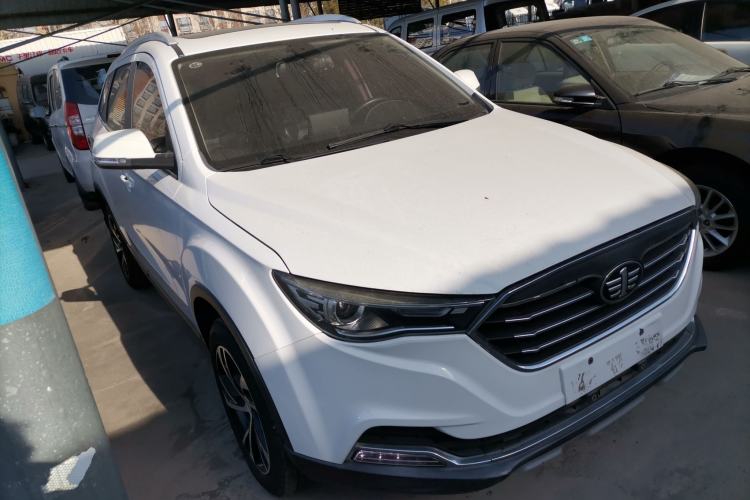 Used Bestune X40 2019 1.6L Automatic Luxury Edition China VI
