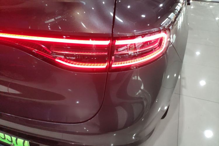 Used Hima Luxeed R7 2024 All-Electric 667 km Max
