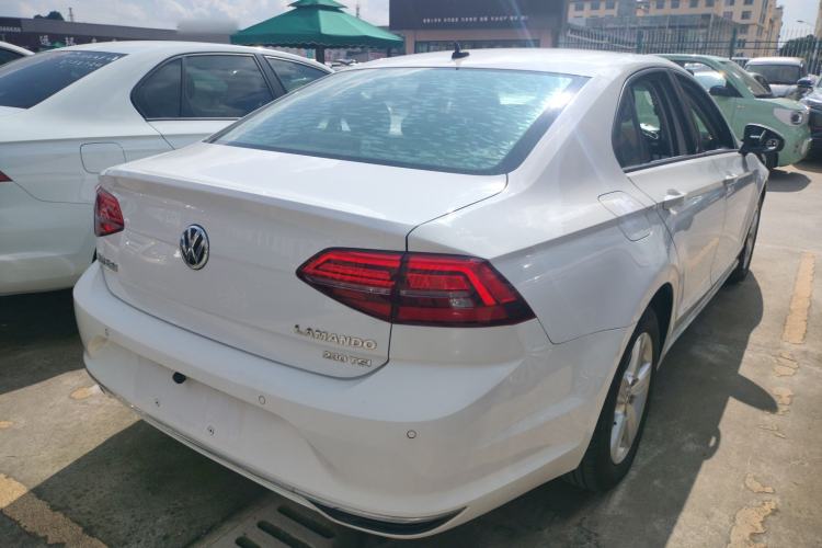 Used Volkswagen Lamando 2019 230TSI DSG Fashion Edition China VI
