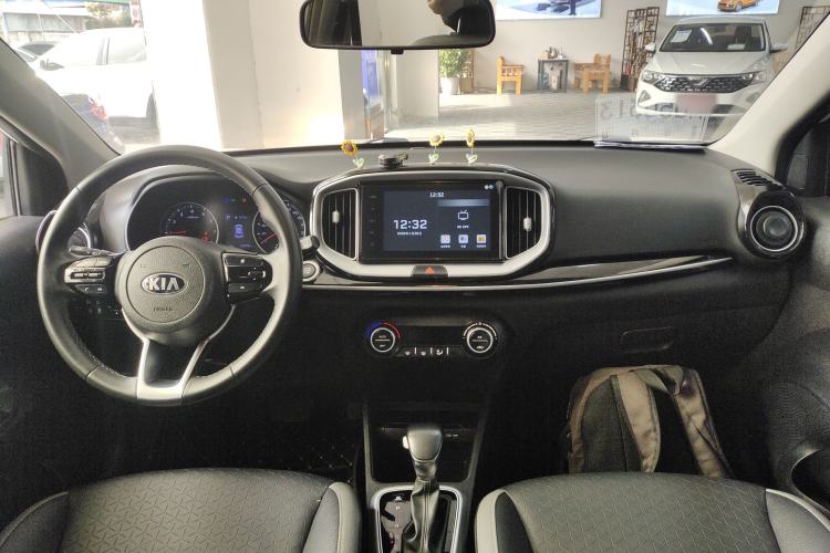 Used Kia kx1 Stonic 2019 1.4L Automatic Sport Edition China VI