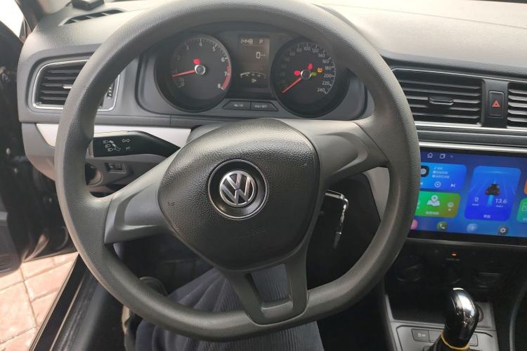 Used Volkswagen Lavida 2015 1.6L Automatic Fashion Edition