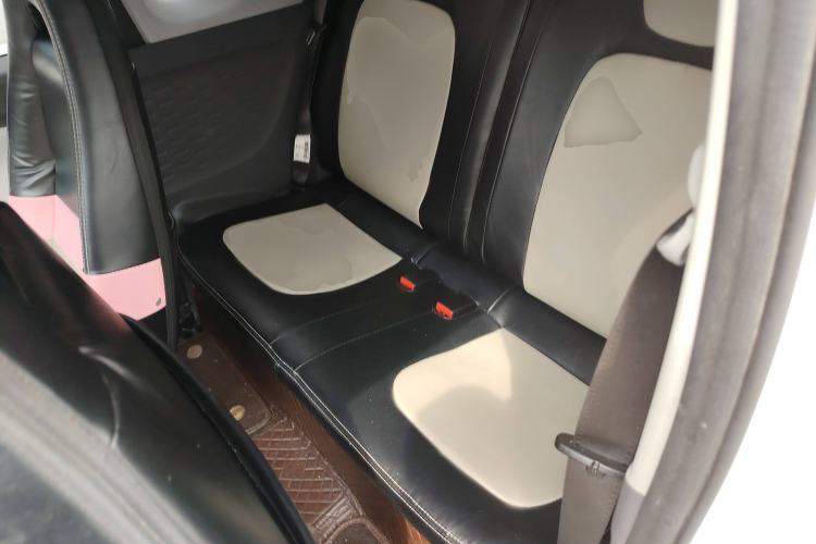 Used Wuling Hongguang MINIEV 2022 Macaron Premium Model – Lithium Iron Phosphate
