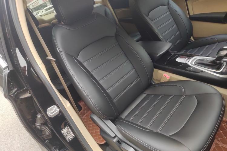 Used Ford Edge 2016 EcoBoost 245 Two-Wheel-Drive Titanium 5-Seater
