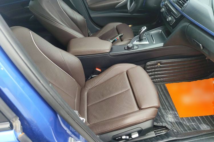 Used BMW 3 Series 2019 320i M Sport Package
