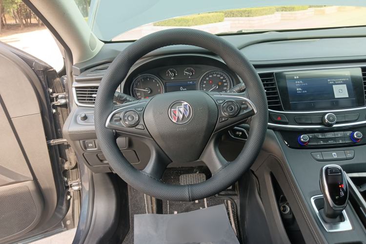 Used Buick LaCrosse 2022 552T Luxury Version
