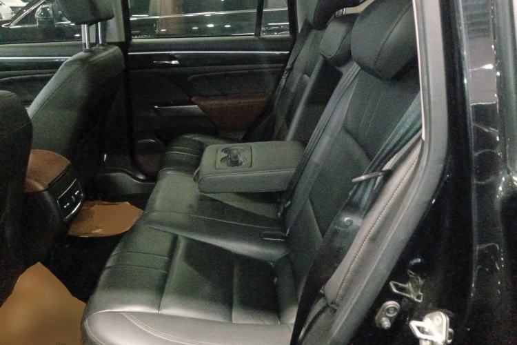 Used GAC Trumpchi GS7 2017 280T Two-Wheel Drive Luxury Model
