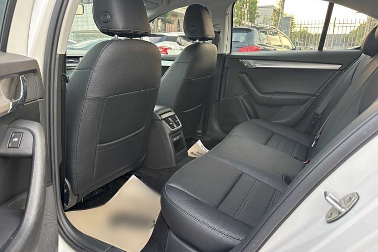 Used Skoda Octavia 2018 TSI230 DSG Comfort Edition
