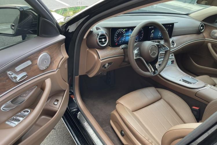 Used Mercedes-Benz E-Class 2023 E 260 L
