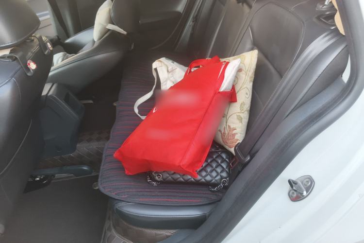 Used Volkswagen Gran Lavida 2013 1.6L Automatic Comfort Model
