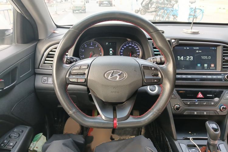 Used Hyundai Elantra 2018 1.4T Dual-Clutch Xuan Dong · Dynamic Edition
