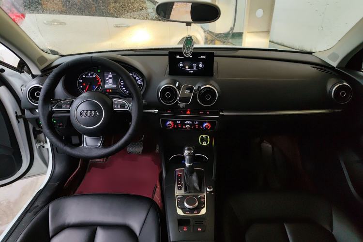 Used Audi A3 2015 Limousine 35 TFSI Millionth Anniversary Comfort Model