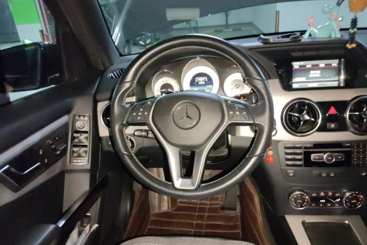 Used Mercedes-Benz GLK-Class 2013 Facelift GLK 300 4MATIC Fashion Edition