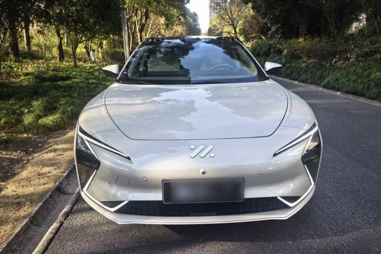 Used  L7 2022 Pro Model