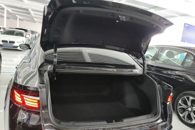 Used Geely Auto Preface 2023 1.5TD Fuyao Version
