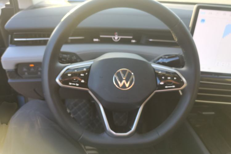 Used Volkswagen ID.7 VIZZION 2024 AIR model
