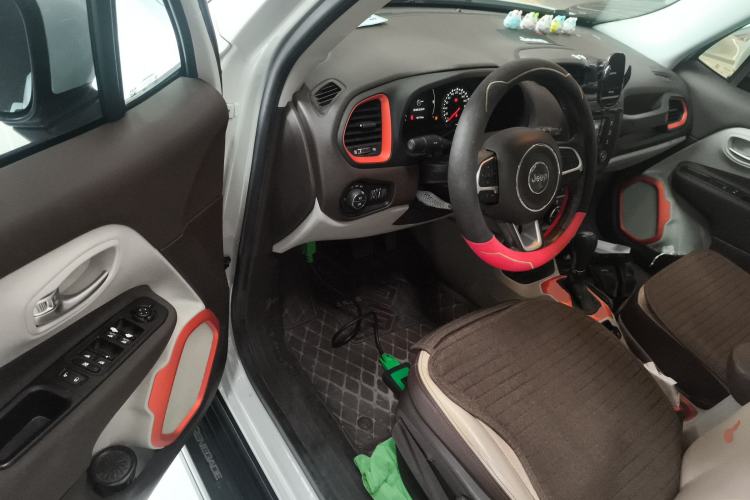 Used  Renegade 2017 180T Automatic Jingneng Edition
